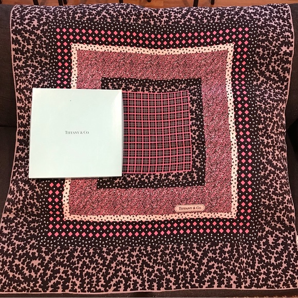 Tiffany & Co. Silk Scarf with Box - 35”x 35” 🤩 - Picture 17 of 17